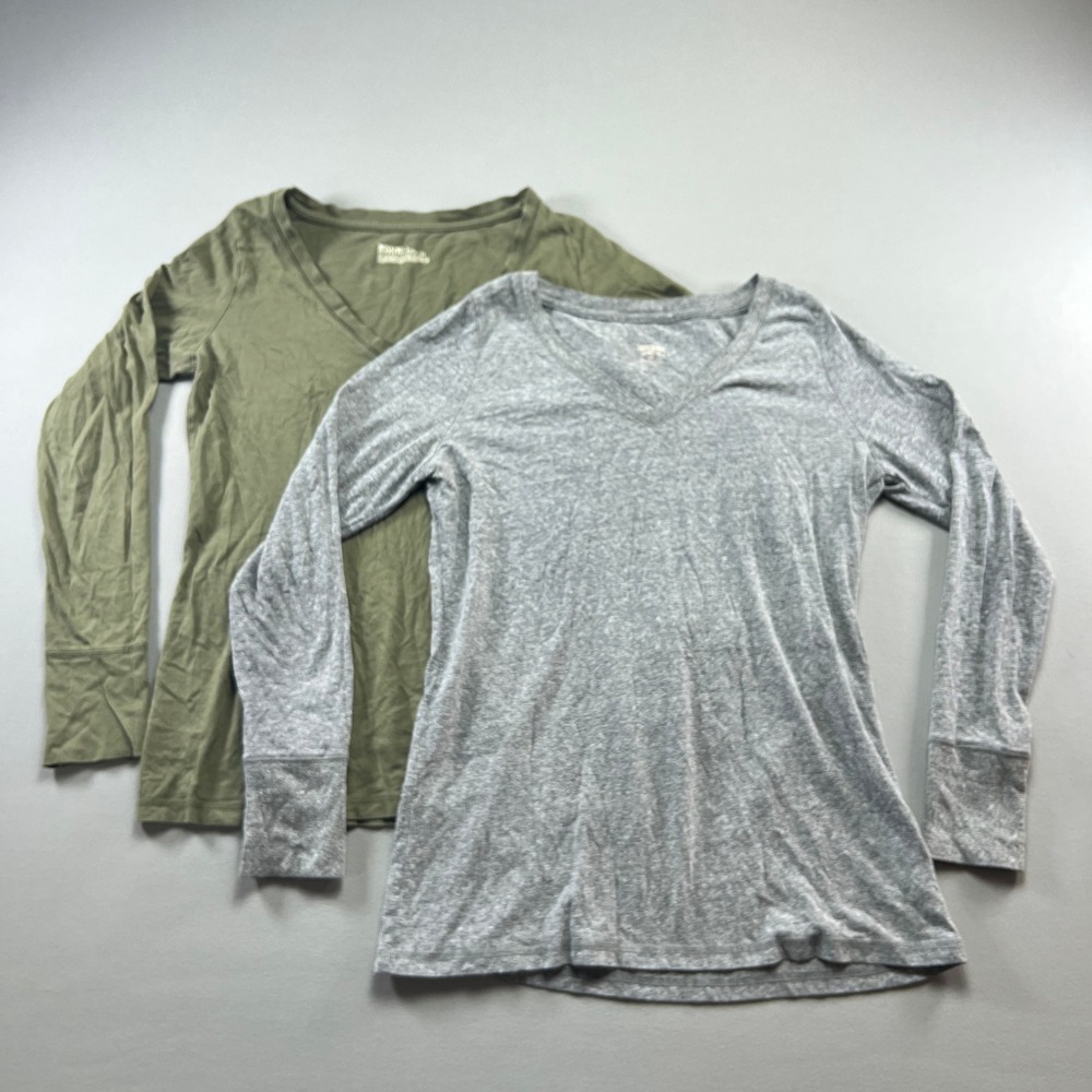 Set Of 2 Mossimo Supply Co. Casual T Shirt Womens Large Multicolor Long Sleeve